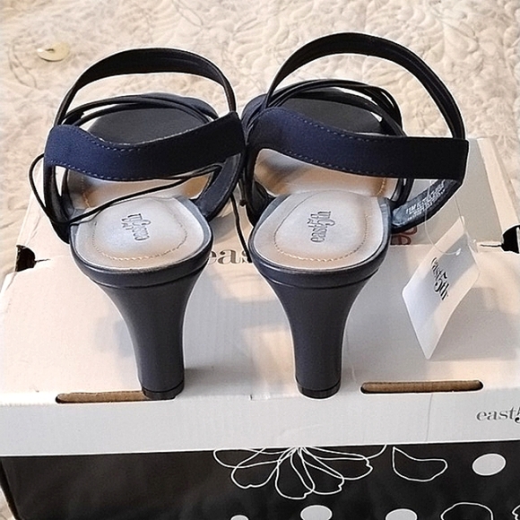 East Fifth Nellie Strappy Midnight Blue 2.5" Heels, Size: 11 M, NWT - Picture 8 of 9